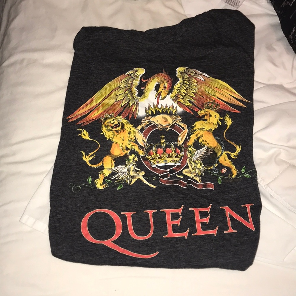 queen band tee shirt